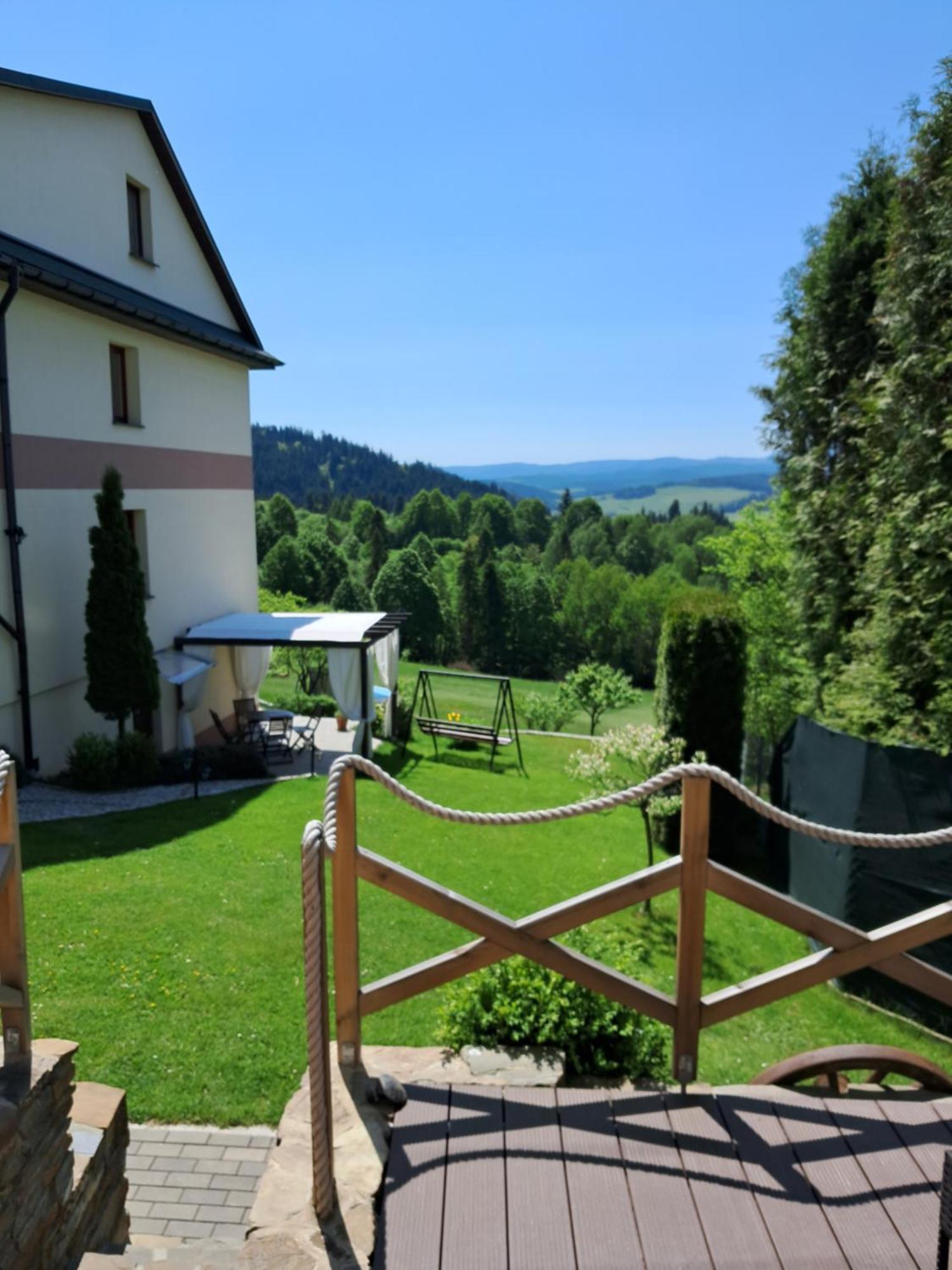 Apartamento Zamkowe Zacisze Czorsztyn Exterior foto